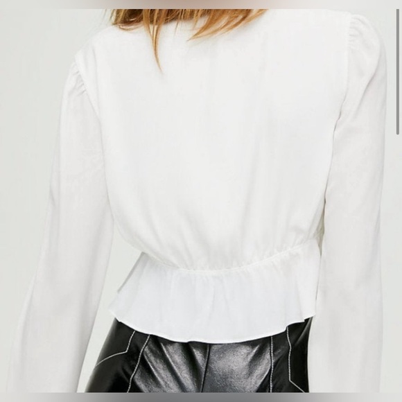 Aritzia Blouse - Picture 2 of 3